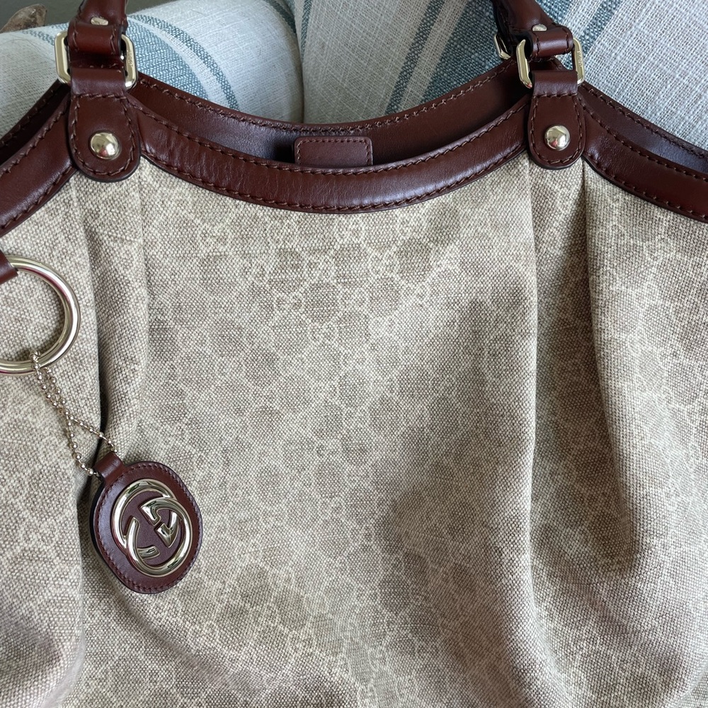 Gucci Bag - Picture 5 of 6